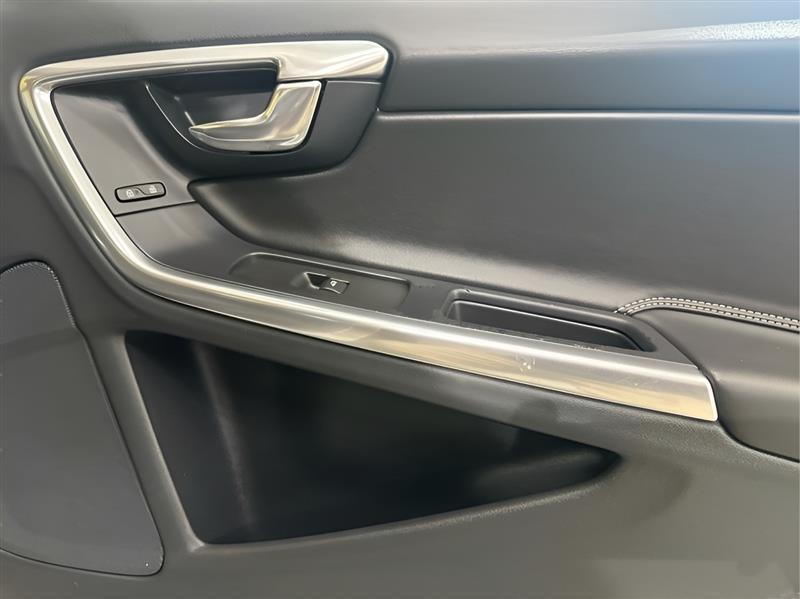 Volvo S60 2.0 Platinum 2015