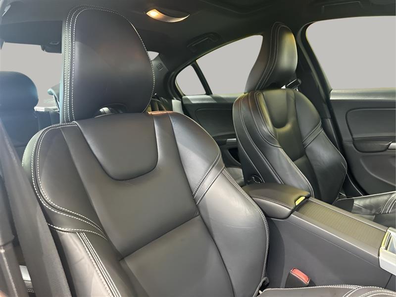 Volvo S60 2.0 Platinum 2015