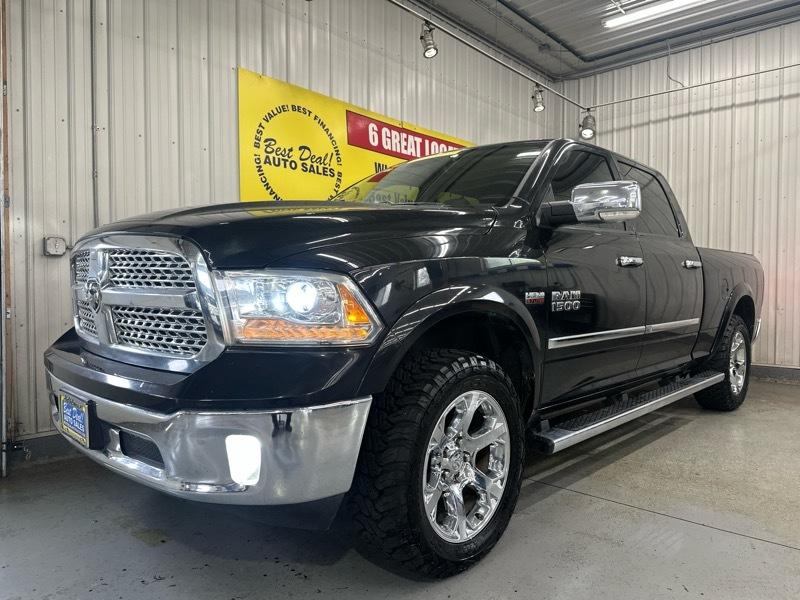 2016 RAM 1500 Laramie Crew Cab LWB 4WD