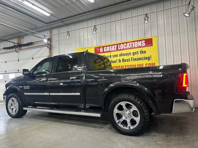RAM 1500 Laramie Crew Cab 4WD 2016