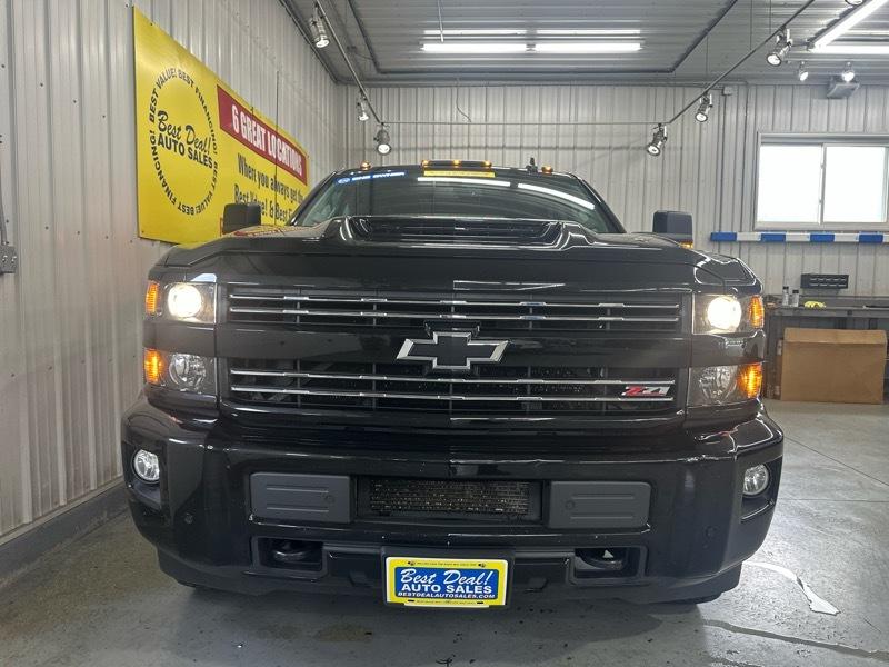 Chevrolet Silverado 2500HD LT Crew Cab Long Box 4WD 2019