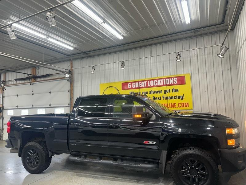 Chevrolet Silverado 2500HD LT Crew Cab Long Box 4WD 2019