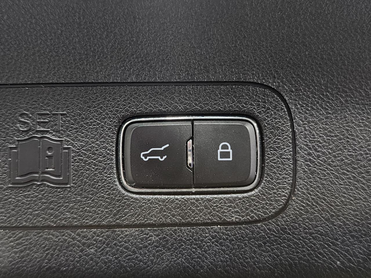 Lincoln Aviator  2021