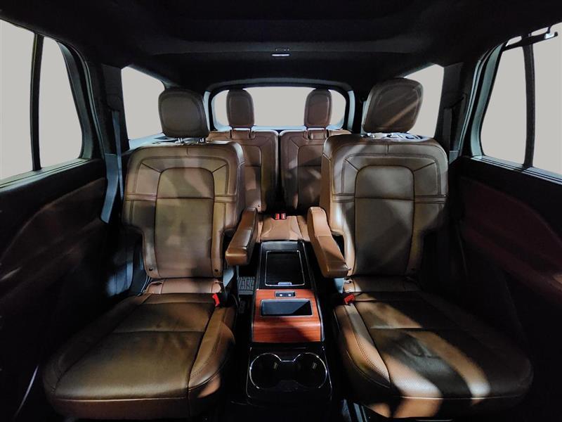Lincoln Aviator  2021