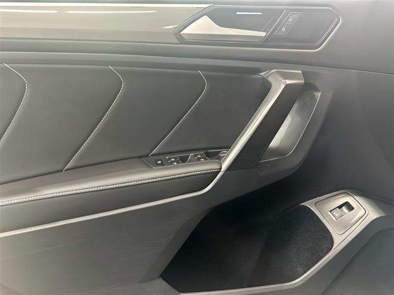 Volkswagen Tiguan SE R-Line Black 4MOTION 2022