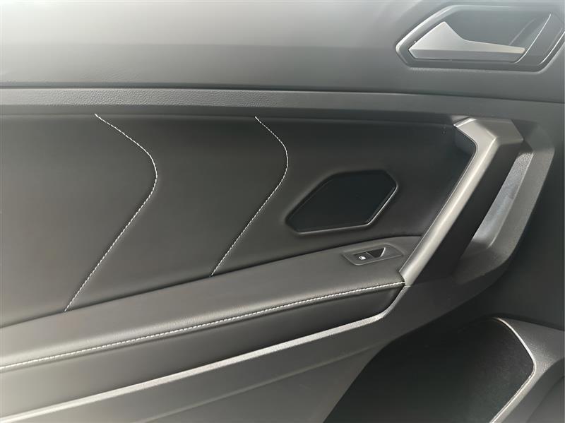 Volkswagen Tiguan SE R-Line Black 4MOTION 2022