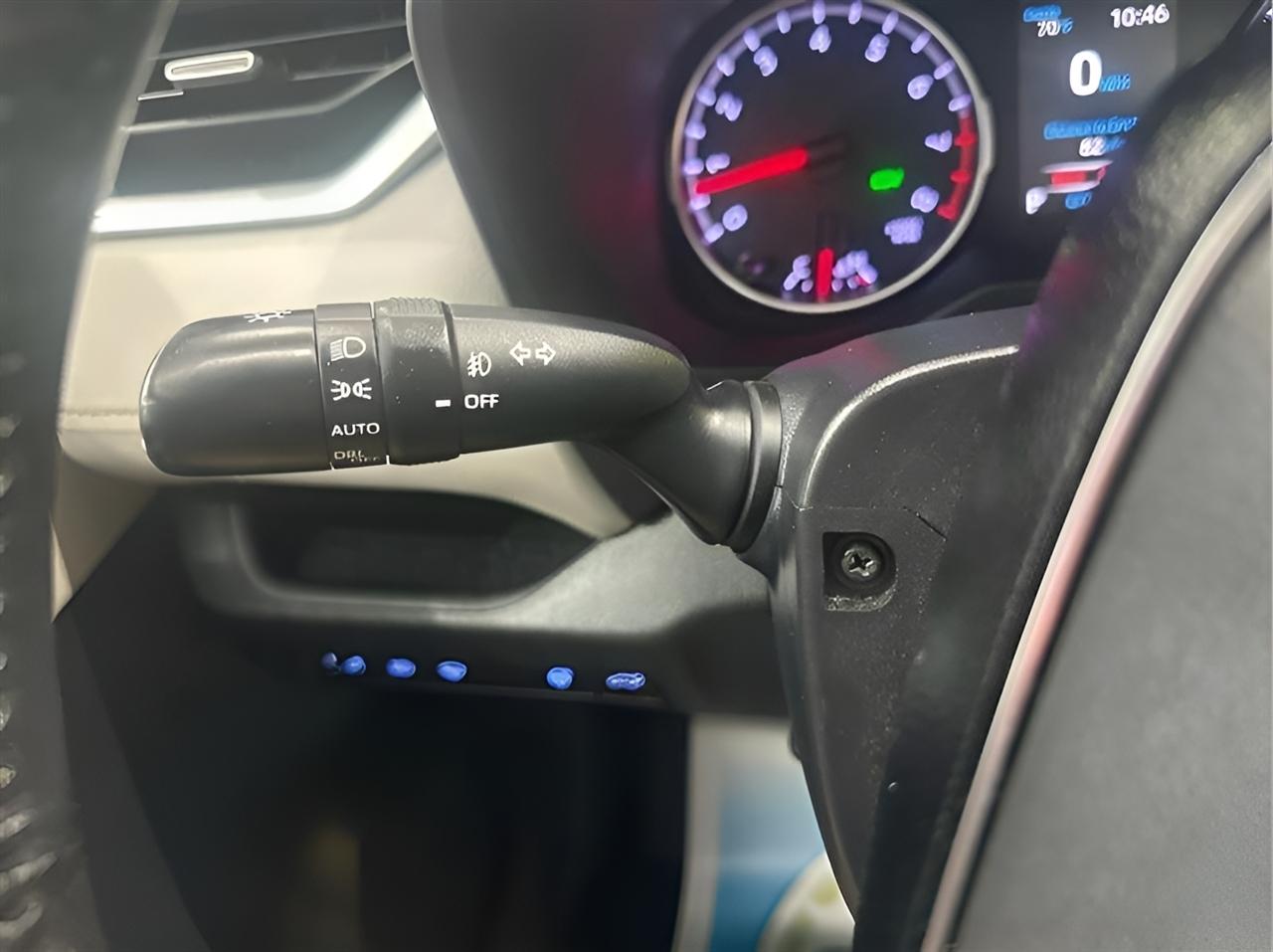 Toyota RAV4 XLE Premium AWD 2019