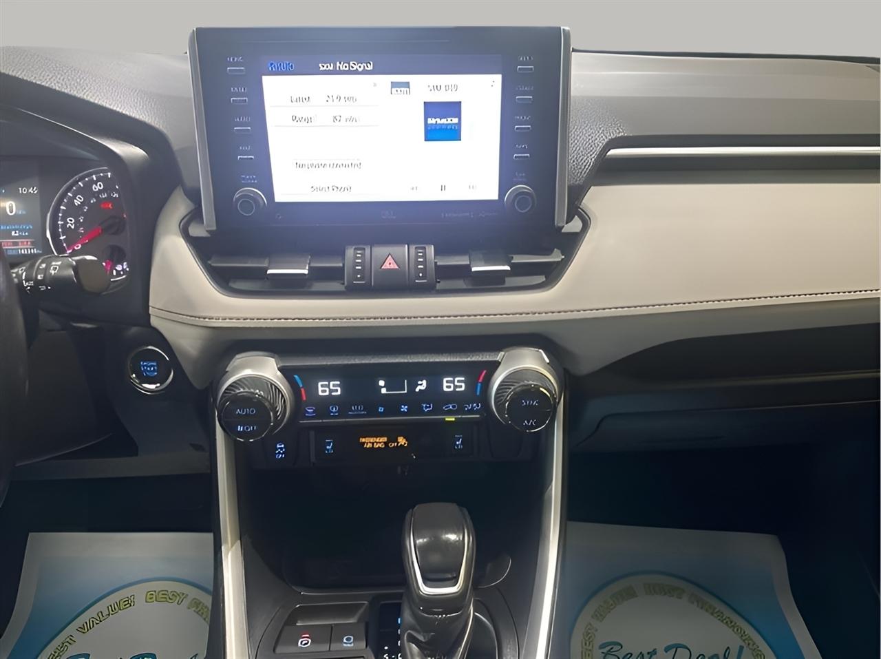 Toyota RAV4 XLE Premium AWD 2019
