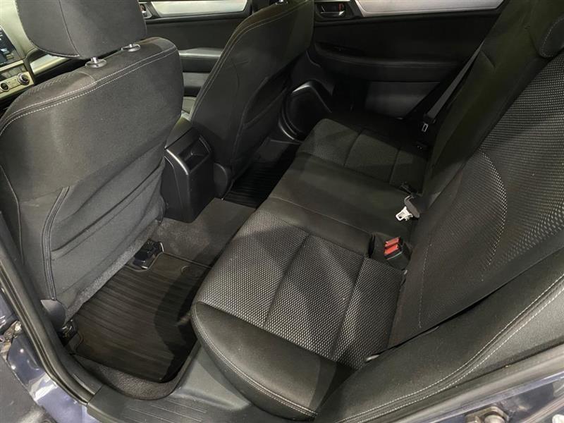 Subaru Outback 4dr Wgn 2.5i Premium PZEV 2017