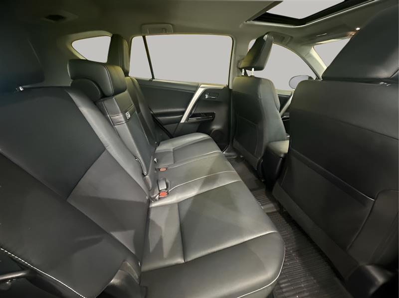 Toyota RAV4 Hybrid Limited 2016