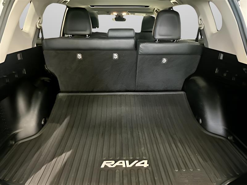 Toyota RAV4 Hybrid Limited 2016