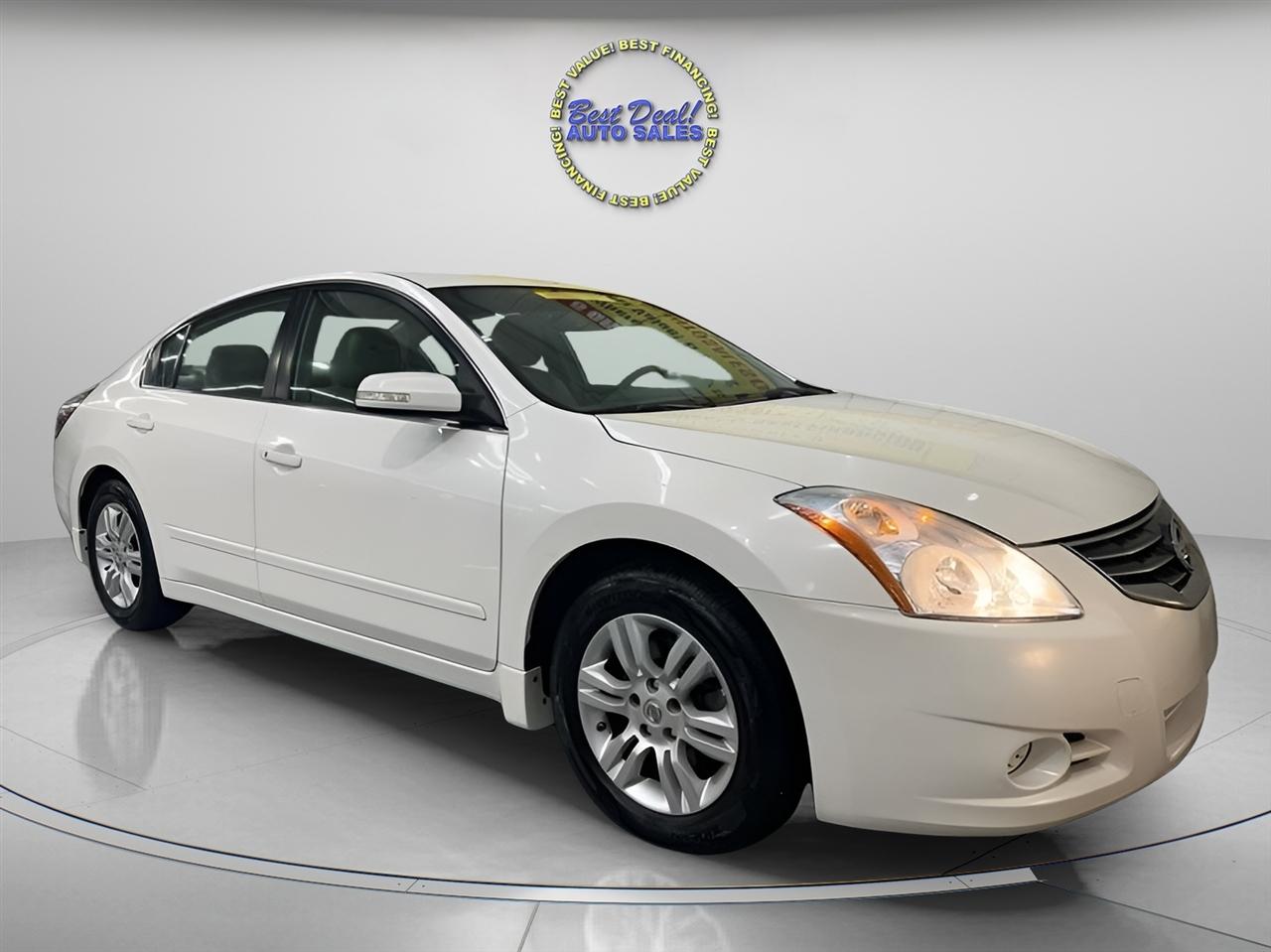 Nissan Altima 2.5 SL Sedan 2011