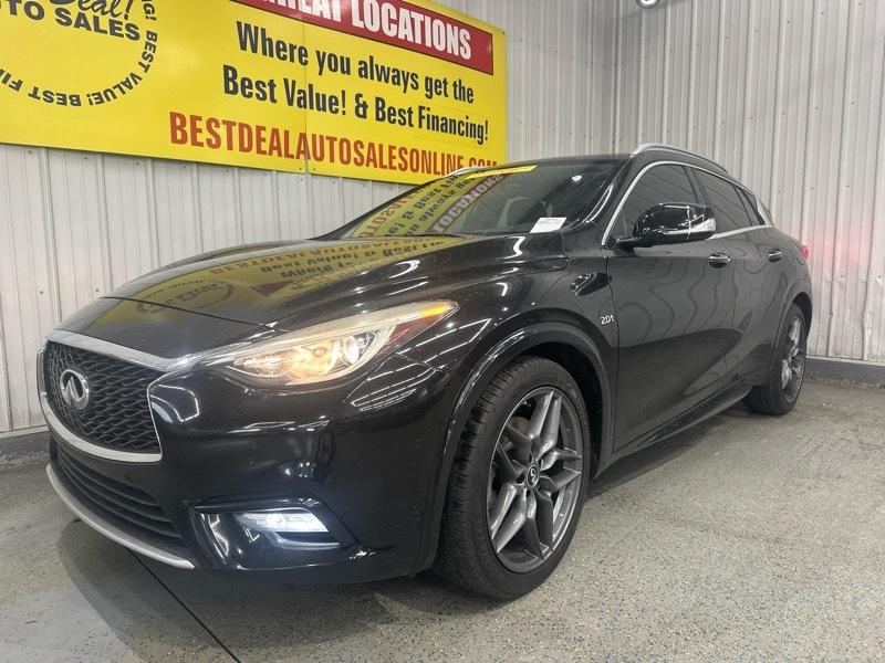 Infiniti QX30 Base 2018