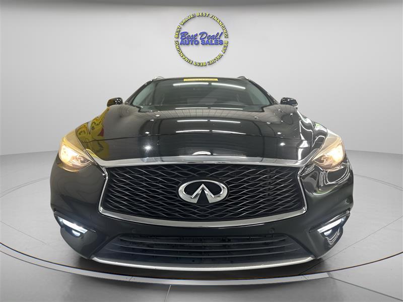 Infiniti QX30 Premium FWD 2018