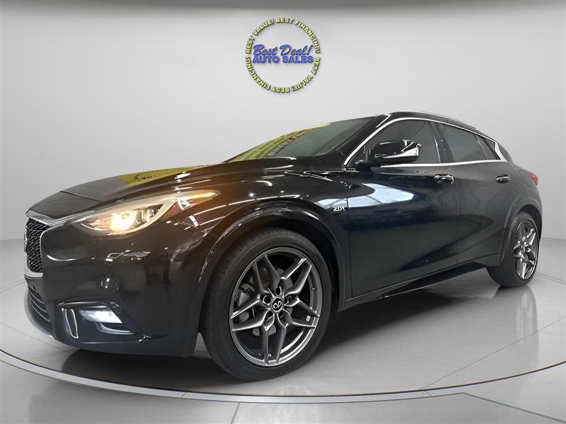 Infiniti QX30 Premium FWD 2018