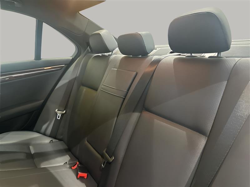 Mercedes-Benz C-Class C300 4MATIC Sport 2012