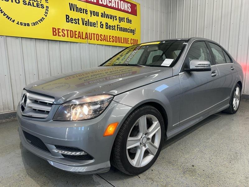 2011 Mercedes-Benz C-Class C300 4MATIC Luxury Sedan
