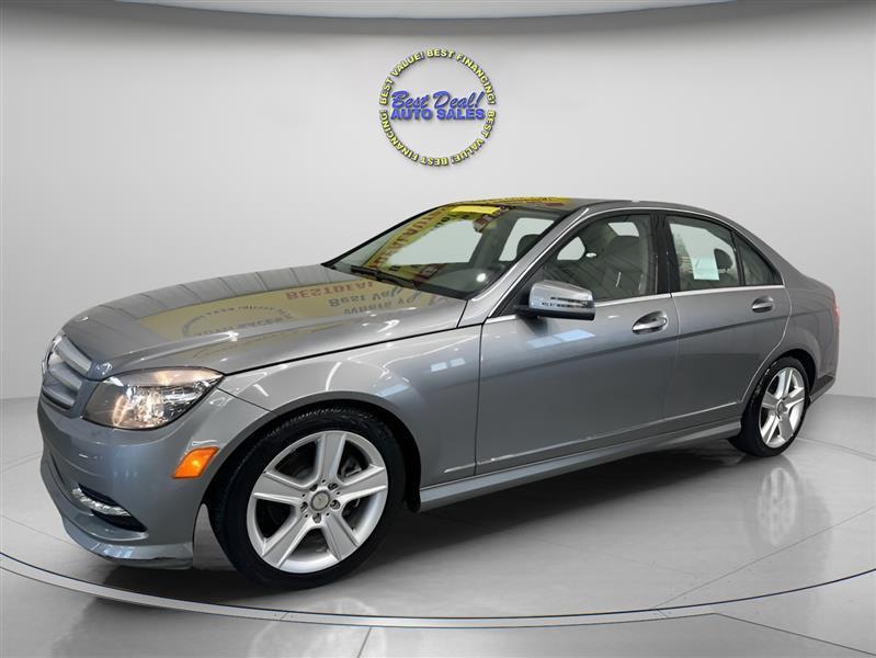 2011 Mercedes-Benz C-Class C300 4MATIC Luxury Sedan