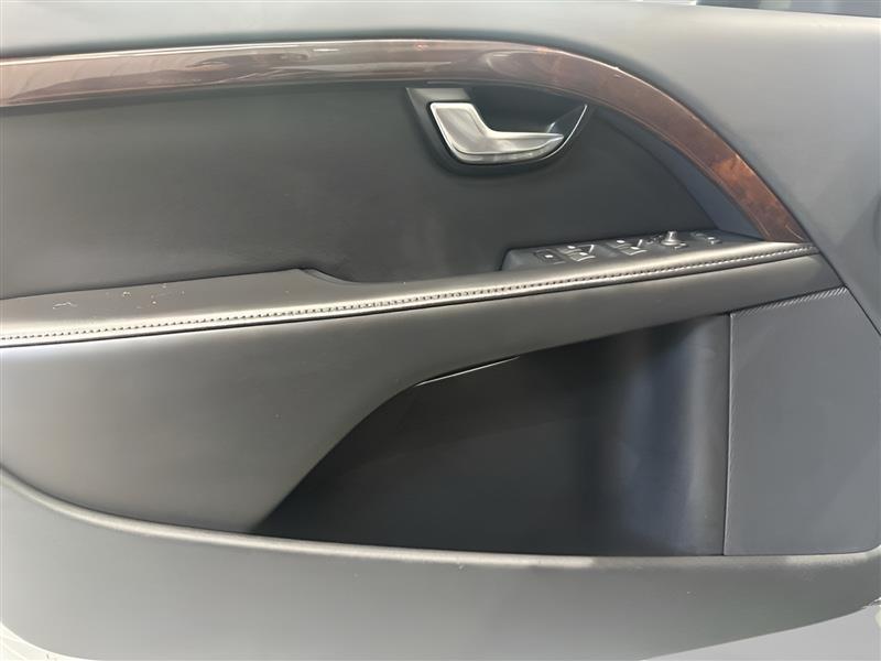 Volvo XC70 3.2 Premier 2012