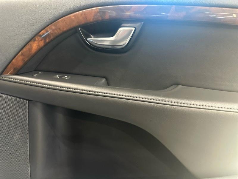 Volvo XC70 3.2 Premier 2012