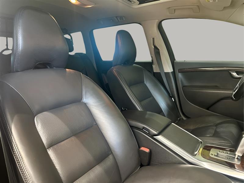 Volvo XC70 3.2 Premier 2012