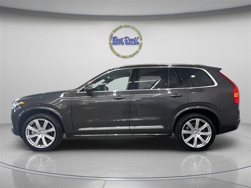 Volvo XC90  2024