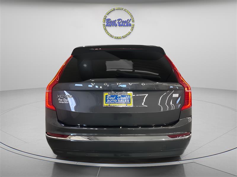 Volvo XC90  2024