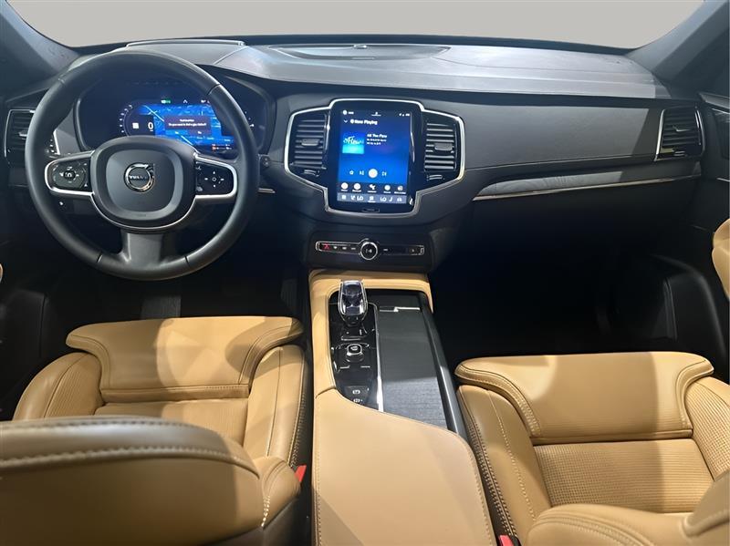Volvo XC90  2024