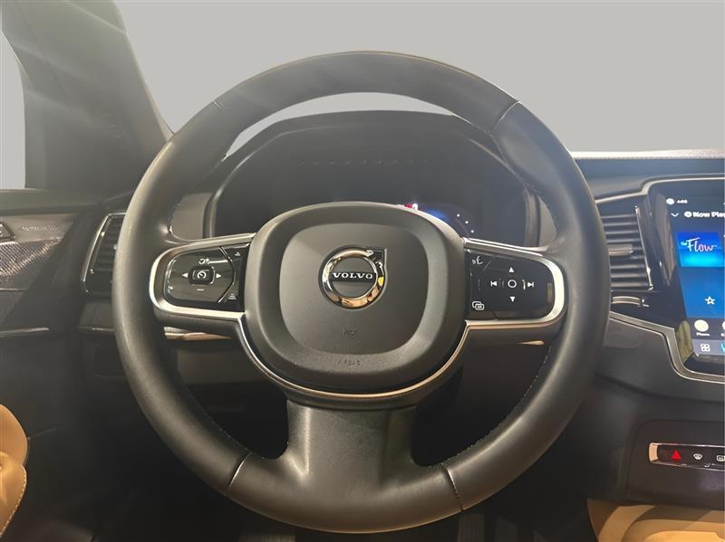 Volvo XC90  2024