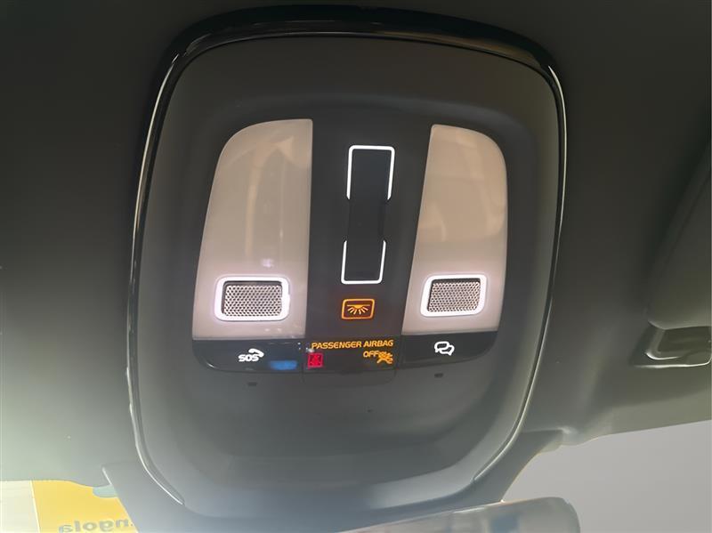 Volvo XC90  2024