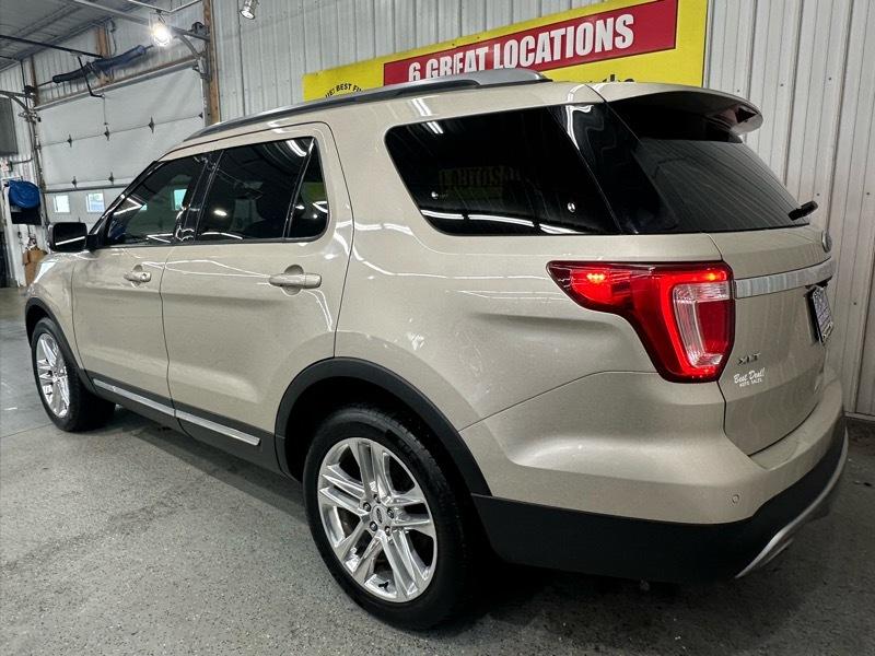 Ford Explorer XLT 4WD 2017