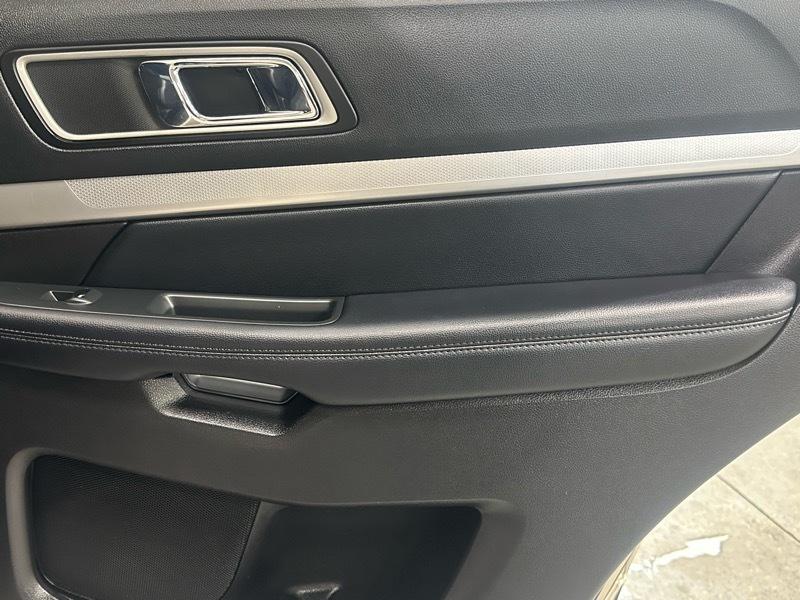 Ford Explorer XLT 4WD 2017