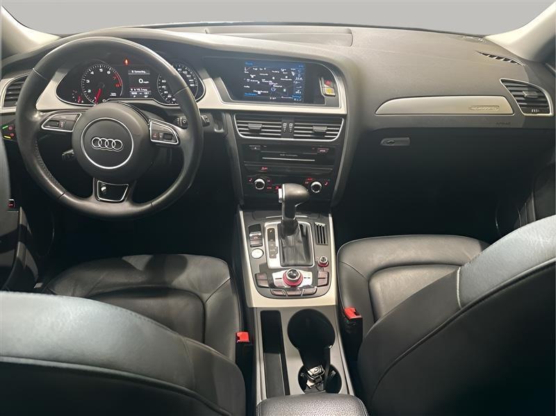 Audi A4 2.0T Premium Plus quattro Sedan AWD 8A 2016