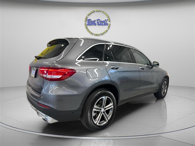 Mercedes-Benz GLC-Class GLC300 4MATIC 2016