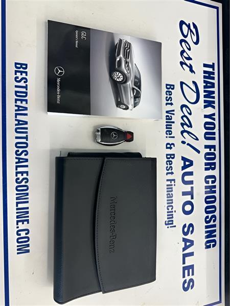 Mercedes-Benz GLC-Class GLC300 4MATIC 2016