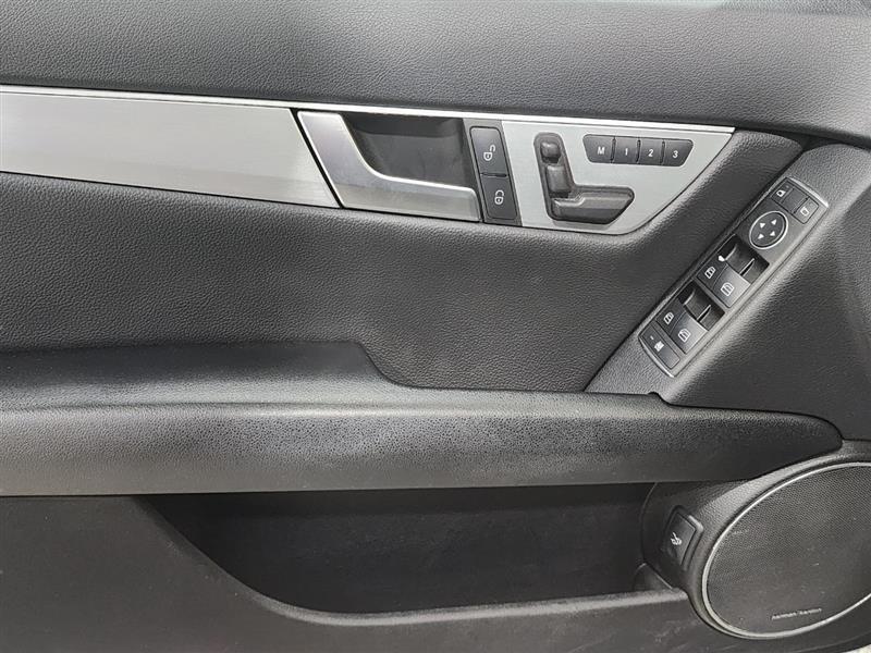 Mercedes-Benz C-Class  2014