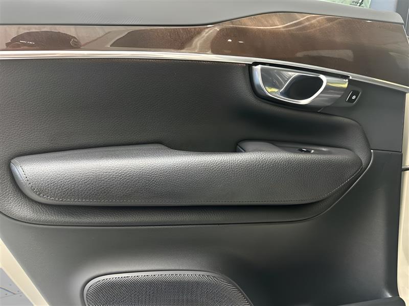 Volvo XC90 T6 Momentum AWD 2018