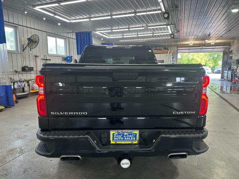 Chevrolet Silverado 1500 Custom Trail Boss Crew Cab Short Box 4WD 2020