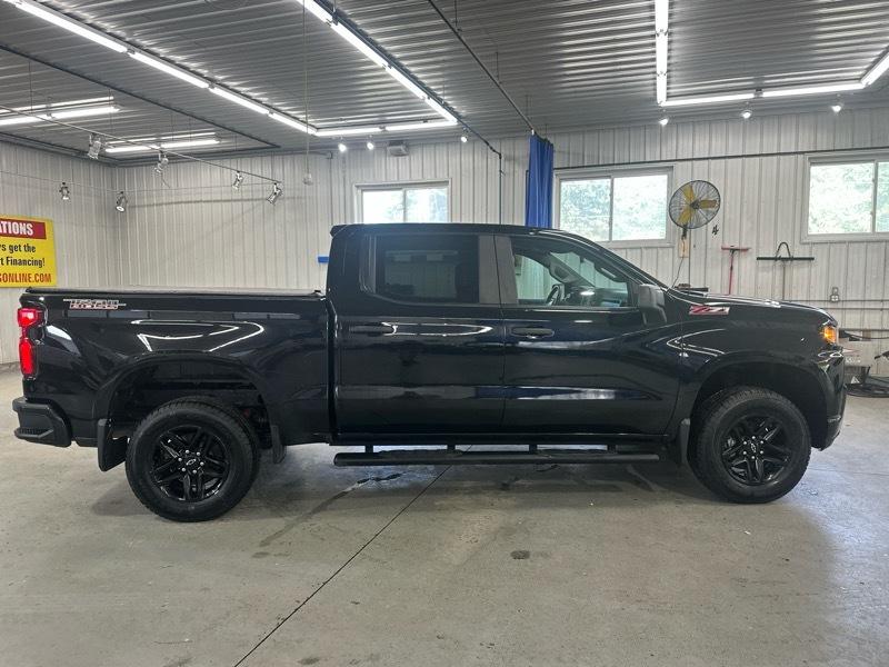 Chevrolet Silverado 1500 Custom Trail Boss Crew Cab Short Box 4WD 2020