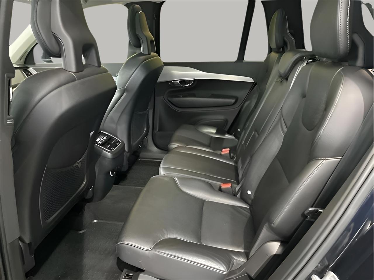 Volvo XC90 T6 Momentum AWD 2016