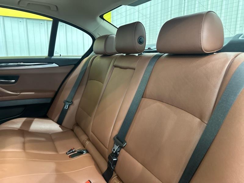 BMW 5-Series 535i xDrive 2016