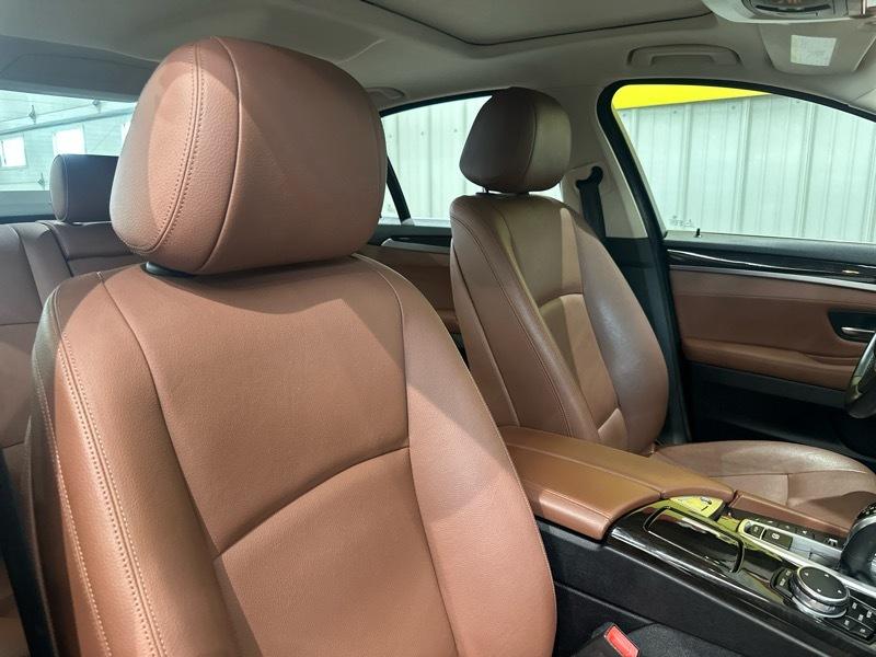 BMW 5-Series 535i xDrive 2016
