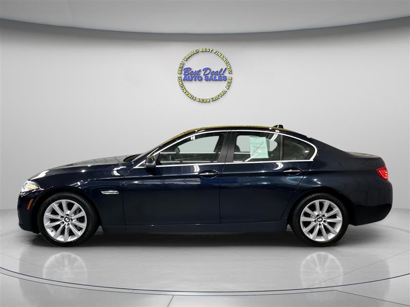 BMW 5-Series 535i xDrive 2016