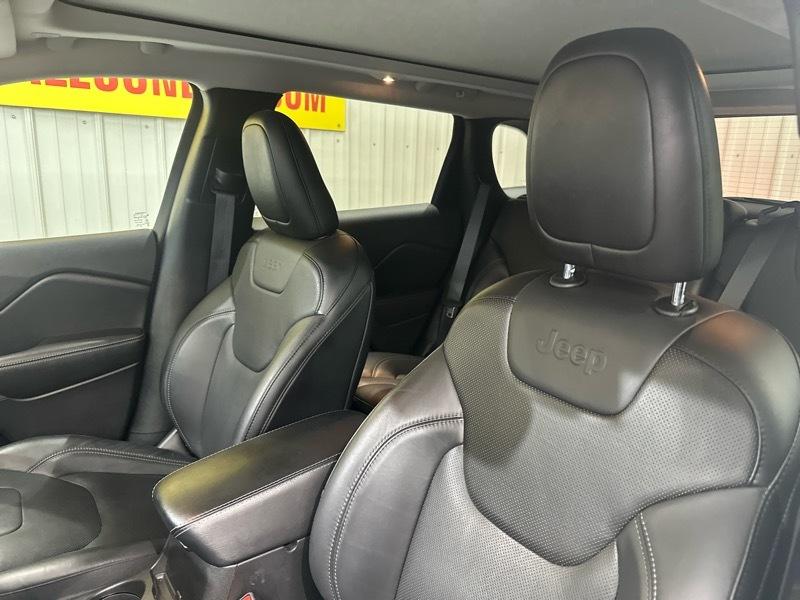 Jeep Cherokee Limited 4WD 2021
