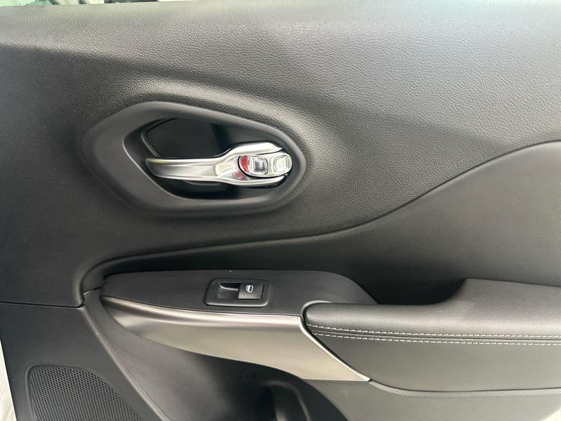 Jeep Cherokee Limited 4WD 2021