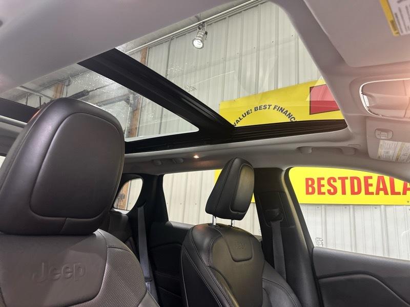 Jeep Cherokee Limited 4WD 2021