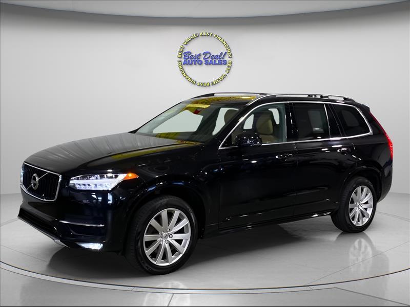 2016 Volvo XC90 T6 Momentum AWD