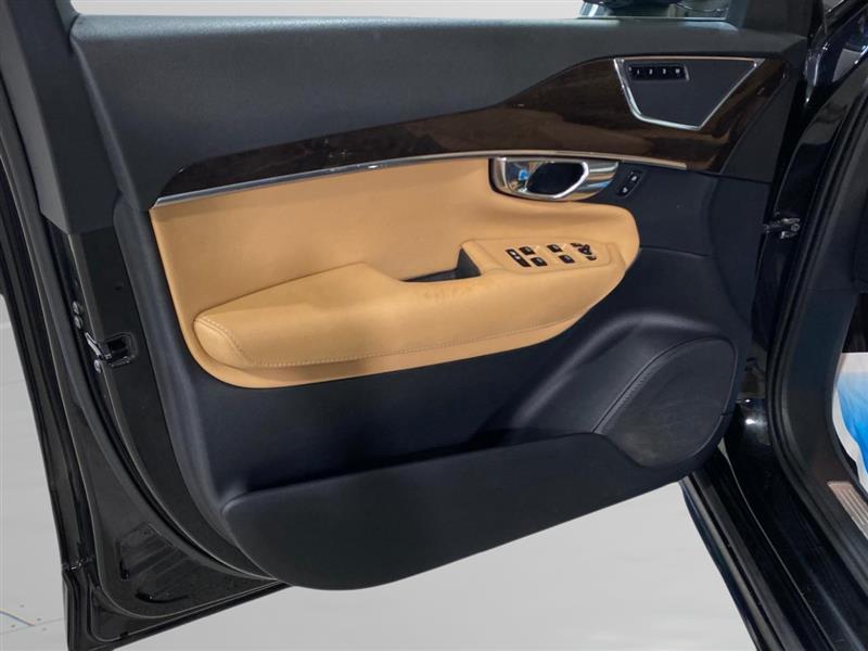 Volvo XC90 T6 Momentum AWD 2016