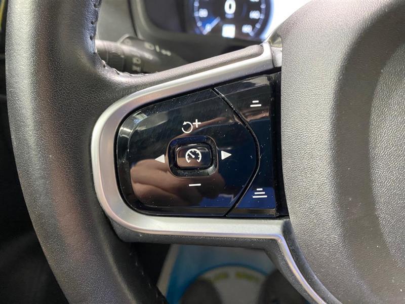 Volvo XC90 T6 Momentum AWD 2016