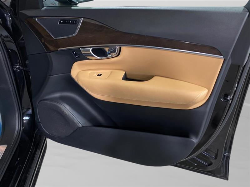 Volvo XC90 T6 Momentum AWD 2016